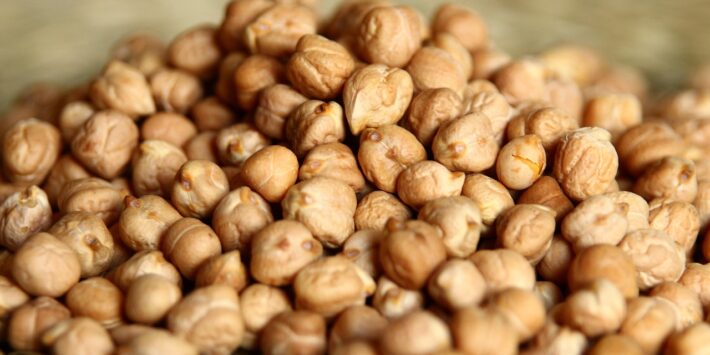 chickpeas-3663027_1280