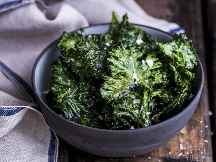 chips di cavolo nero - ricetta