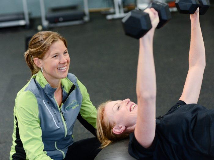 esercizi-forza-donne-cibum