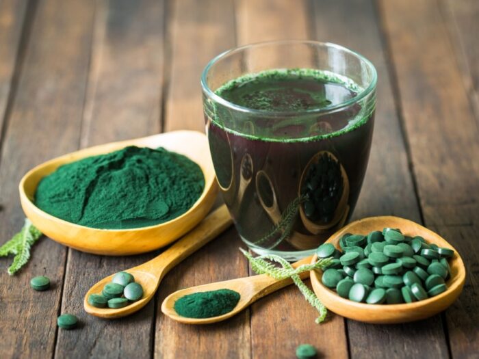 spirulina_salute